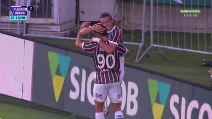 Jogadores do Fluminense comemoram vitória sobre o Fortaleza no Maracanã.; Reprodução: Globo