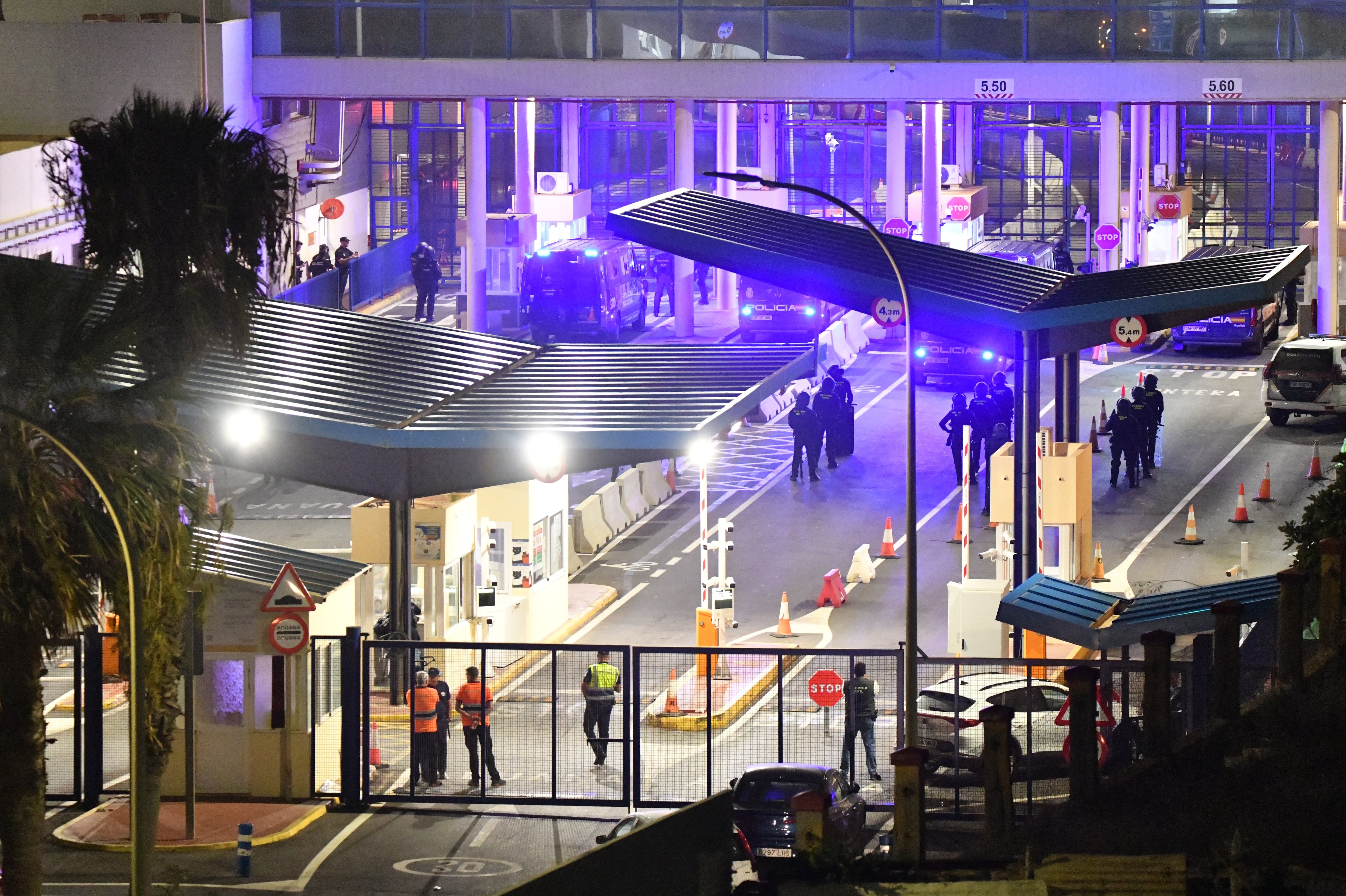 Audiencia Nacional revisa caso de policial marroquí que solicitou asilo em Ceuta. Reprodução: El País