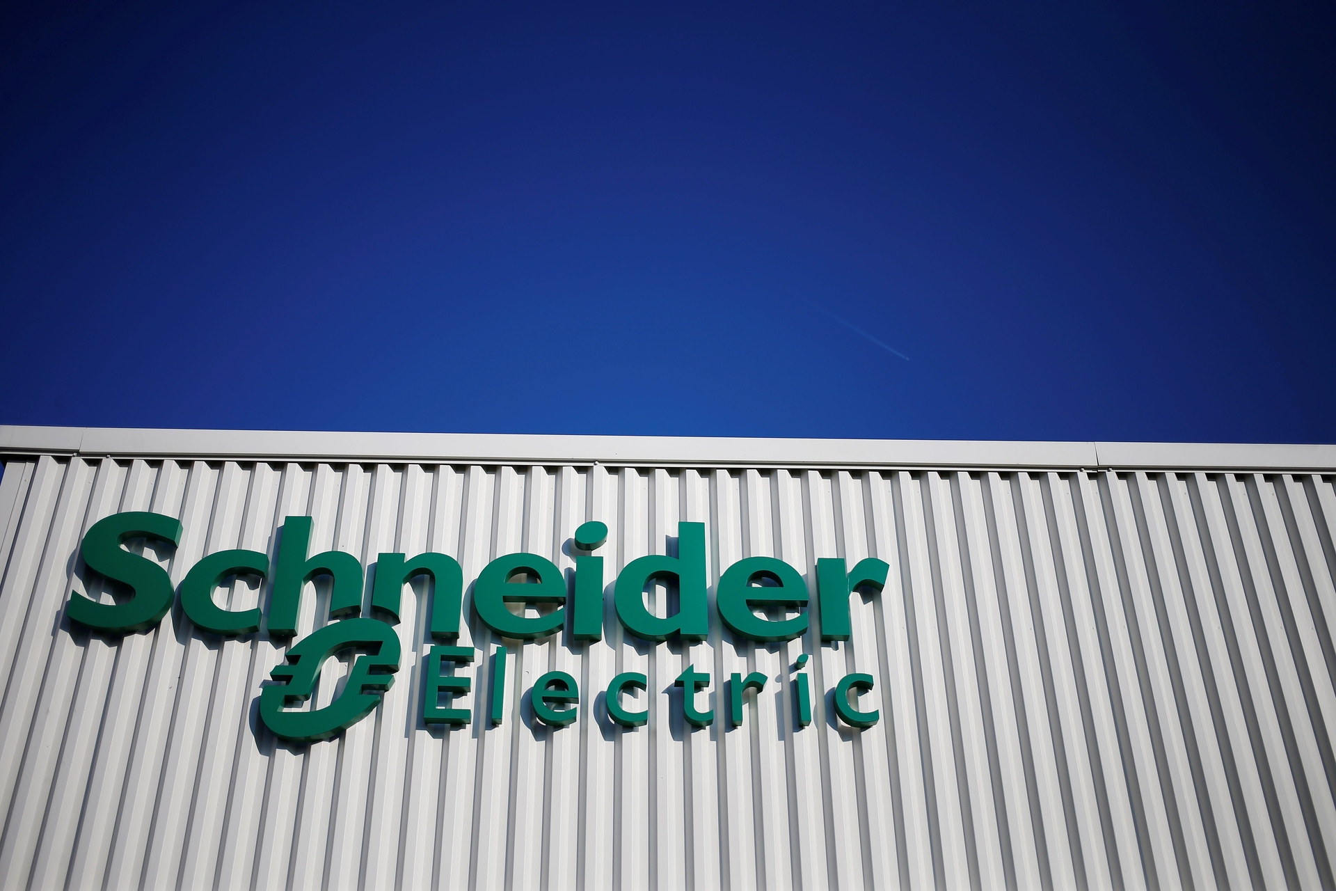 Schneider Electric e Nvidia colaboram em soluções para eficiência energética em data centers com foco em IA. Reprodução: Business Insider