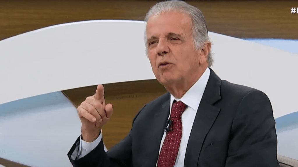 Ministro da Defesa fala sobre desafios e reforma ministerial