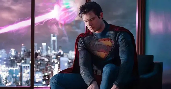 David Corenswet responde humoristicamente sobre a rivalidade entre Superman e Quarteto Fantástico nas redes sociais. Reprodução: Legião dos Heróis