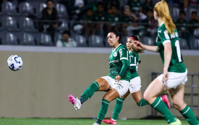 Real Brasília e Palmeiras se enfrentam em jogo crucial do Brasileirão Feminino. Reprodução: Esporte.