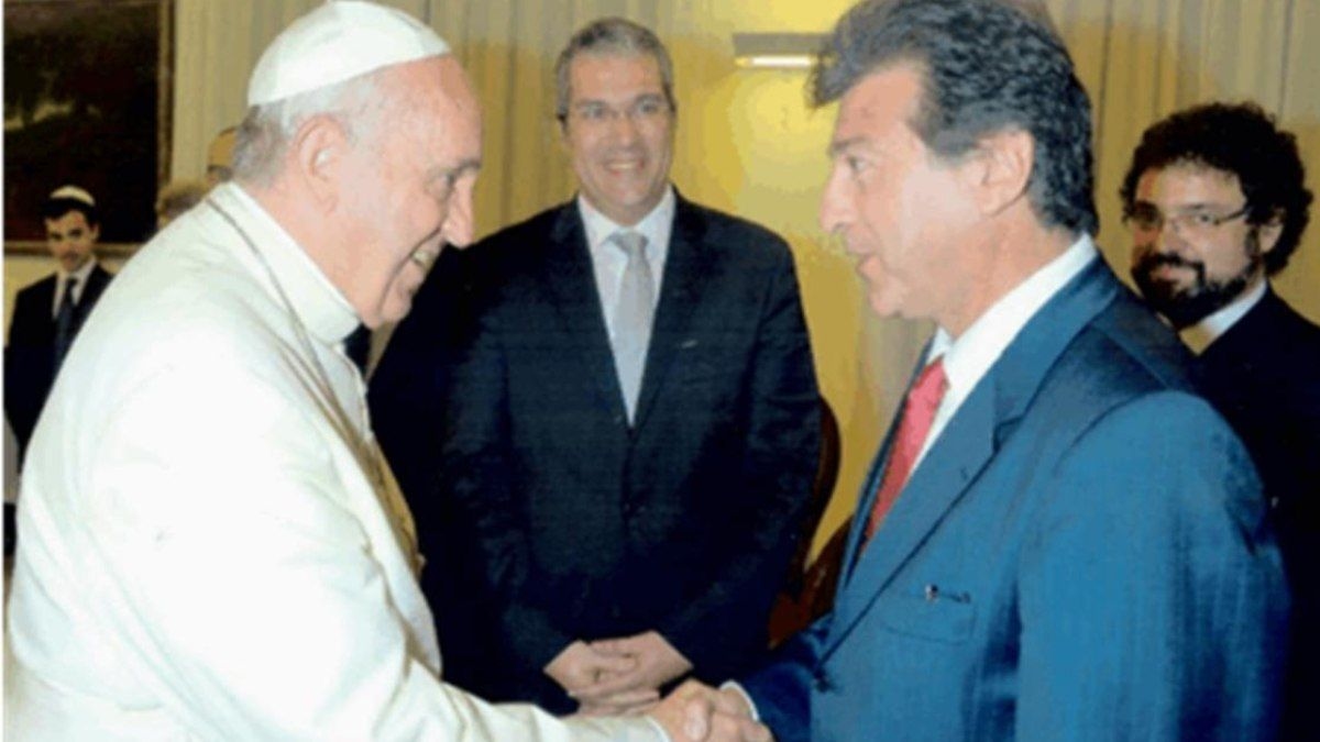 Comoção mundial após o falecimento do Papa Francisco. Reprodução: Último Segundo