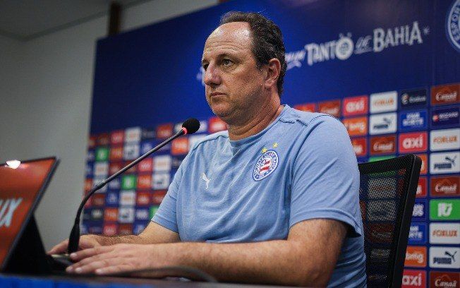 Rogério Ceni critica o gramado da Fonte Nova.. Reprodução: Esporte