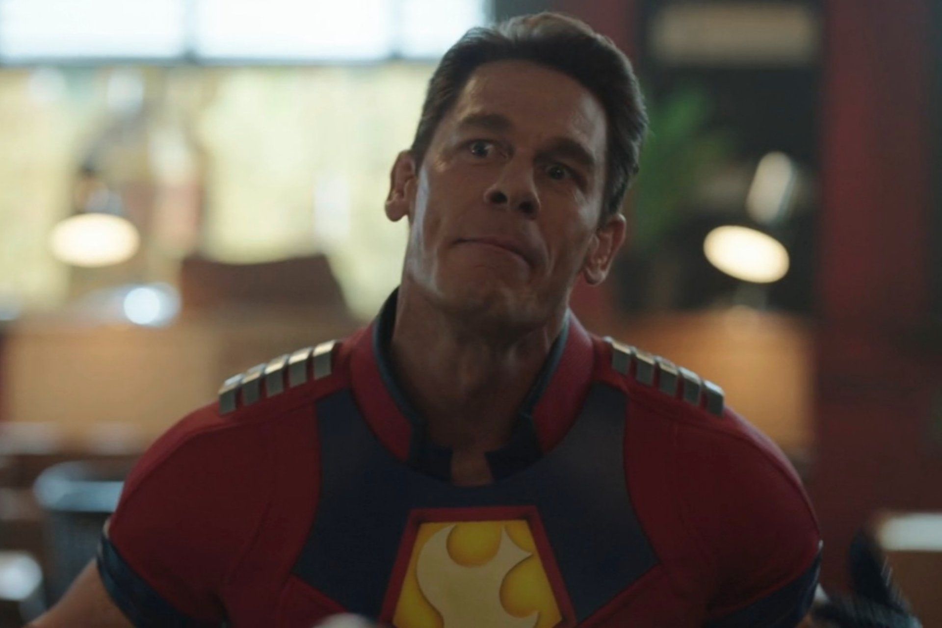 John Cena vive o personagem Peacemaker em novo filme da DC.; Reprodução: Gizmodo