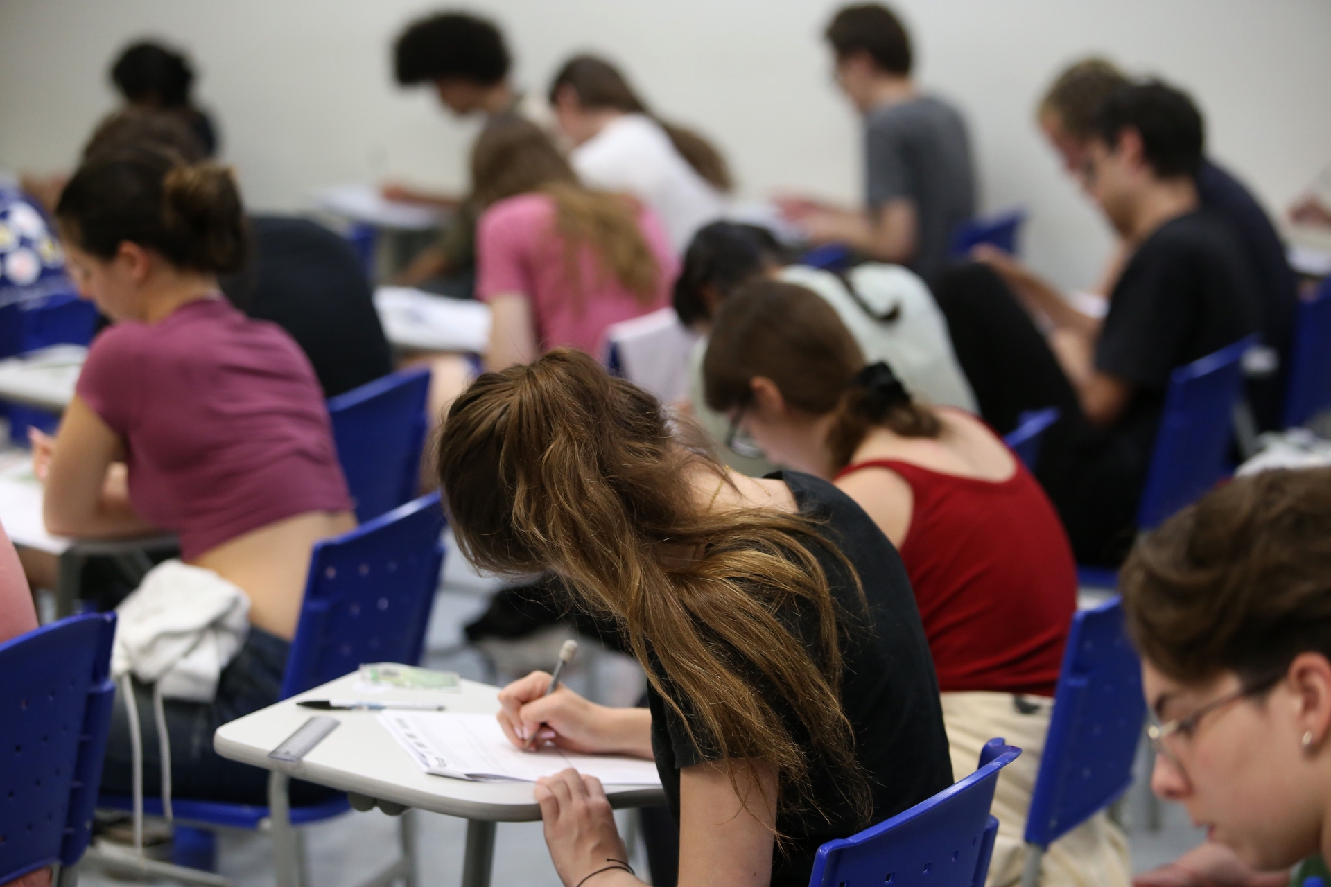 Estudantes realizam a segunda fase do vestibular da Unicamp. Reprodução: Pedro Amatuzzi/g1