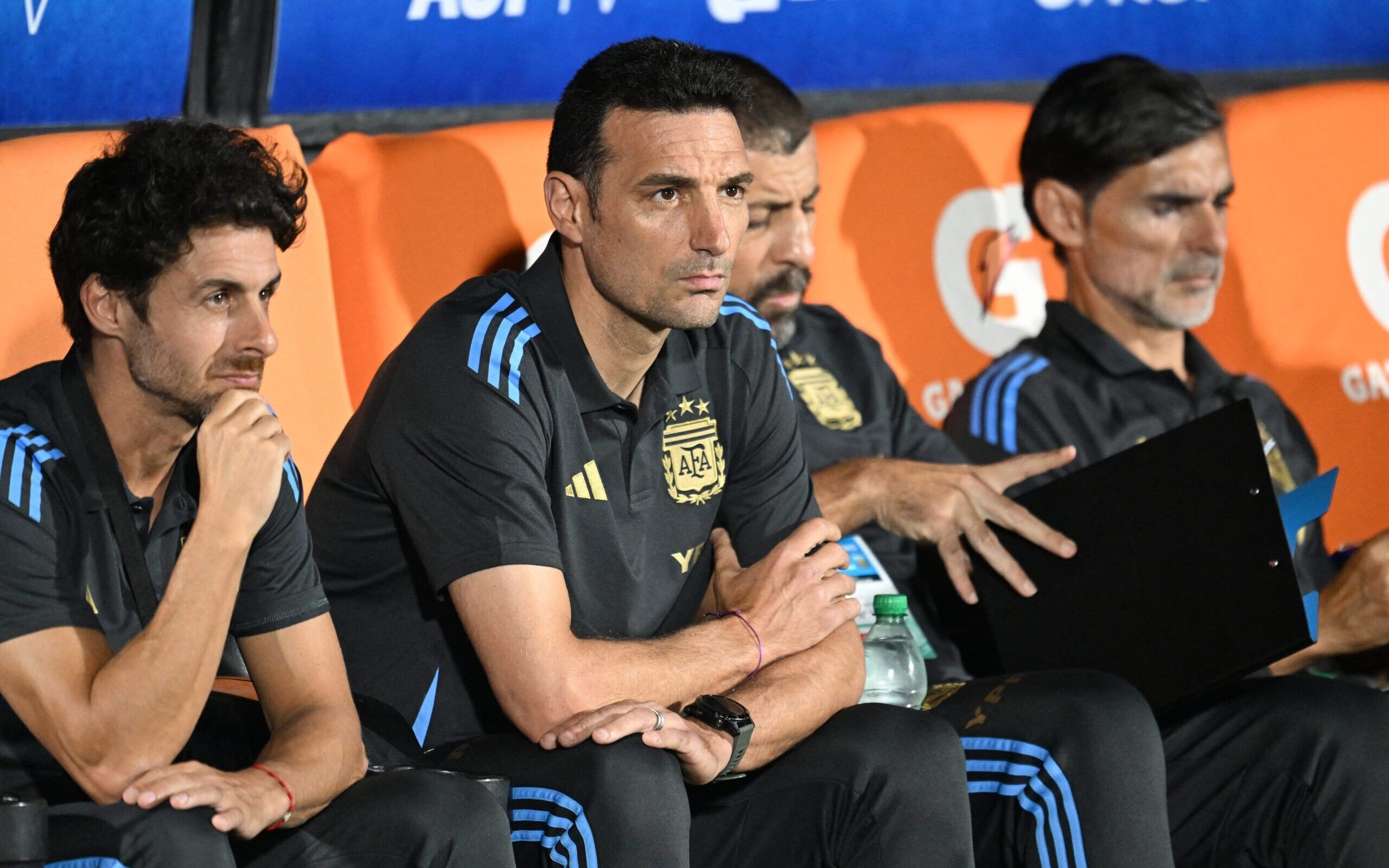 Scaloni Responde Raphinha Antes do Clássico Brasil-Argentina