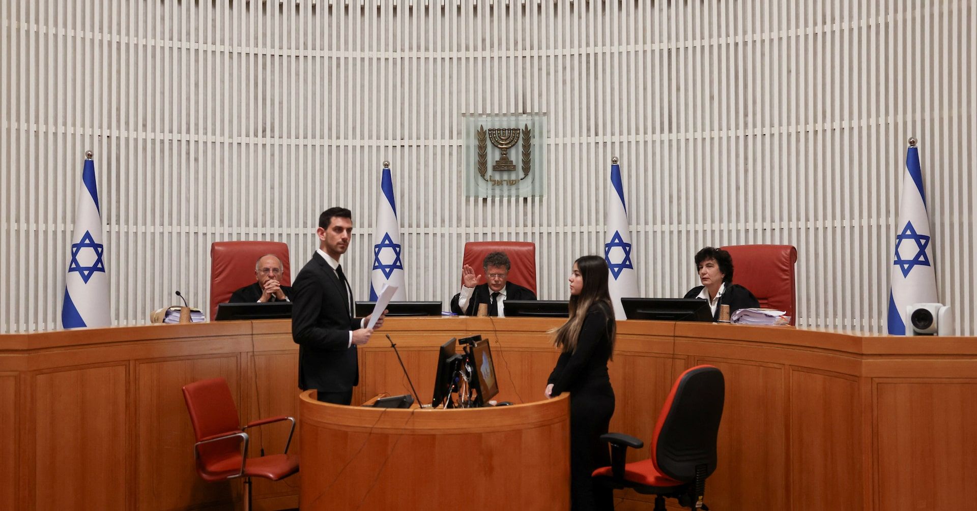 Protestos intensos marcam discussão sobre destituição do chefe da inteligência em Israel. Reprodução: Reuters