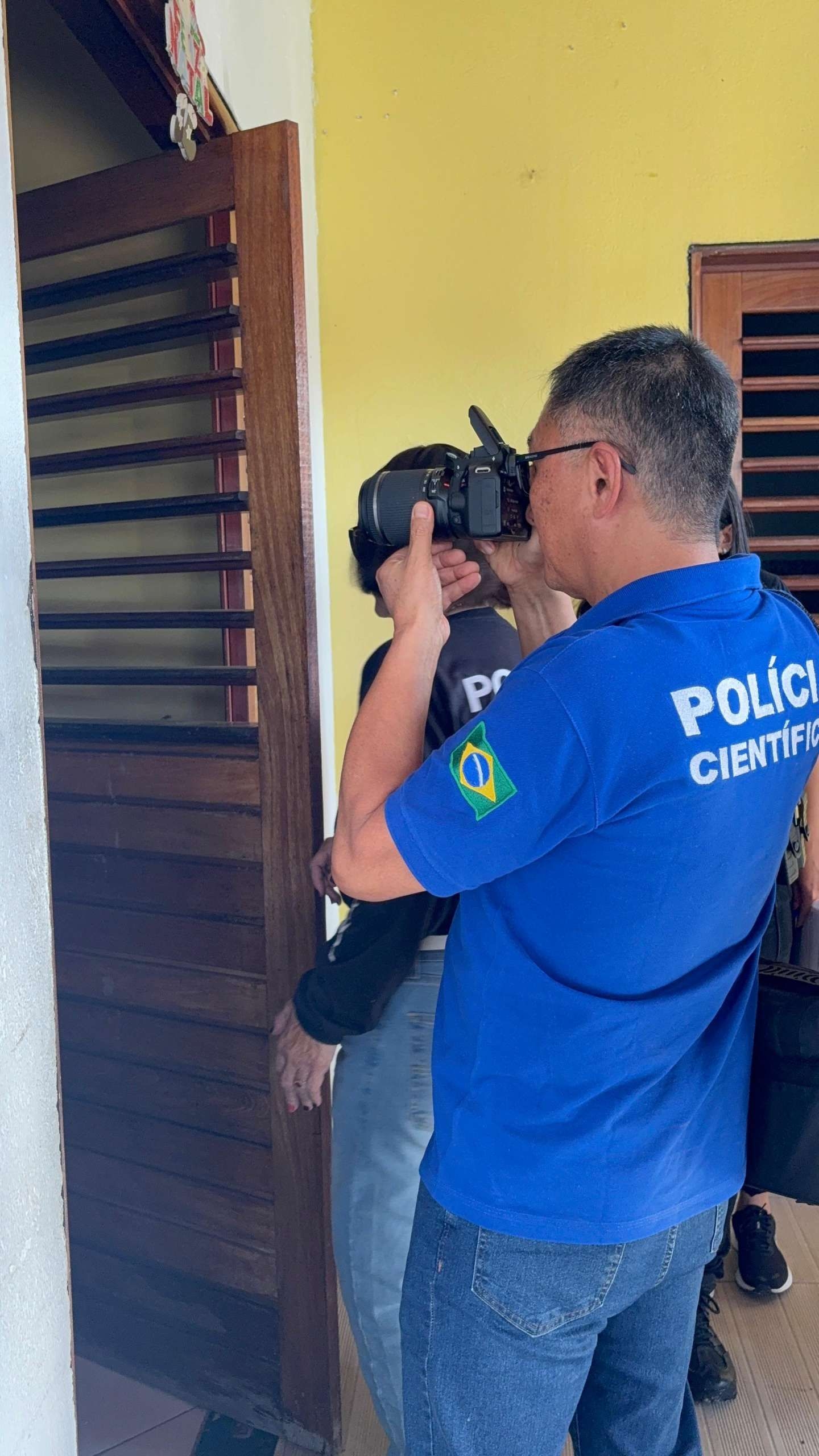 Vestígios de sangue são encontrados durante a vistoria na comunidade terapêutica Luz e Vida.; Reprodução: Alagoas 24 Horas