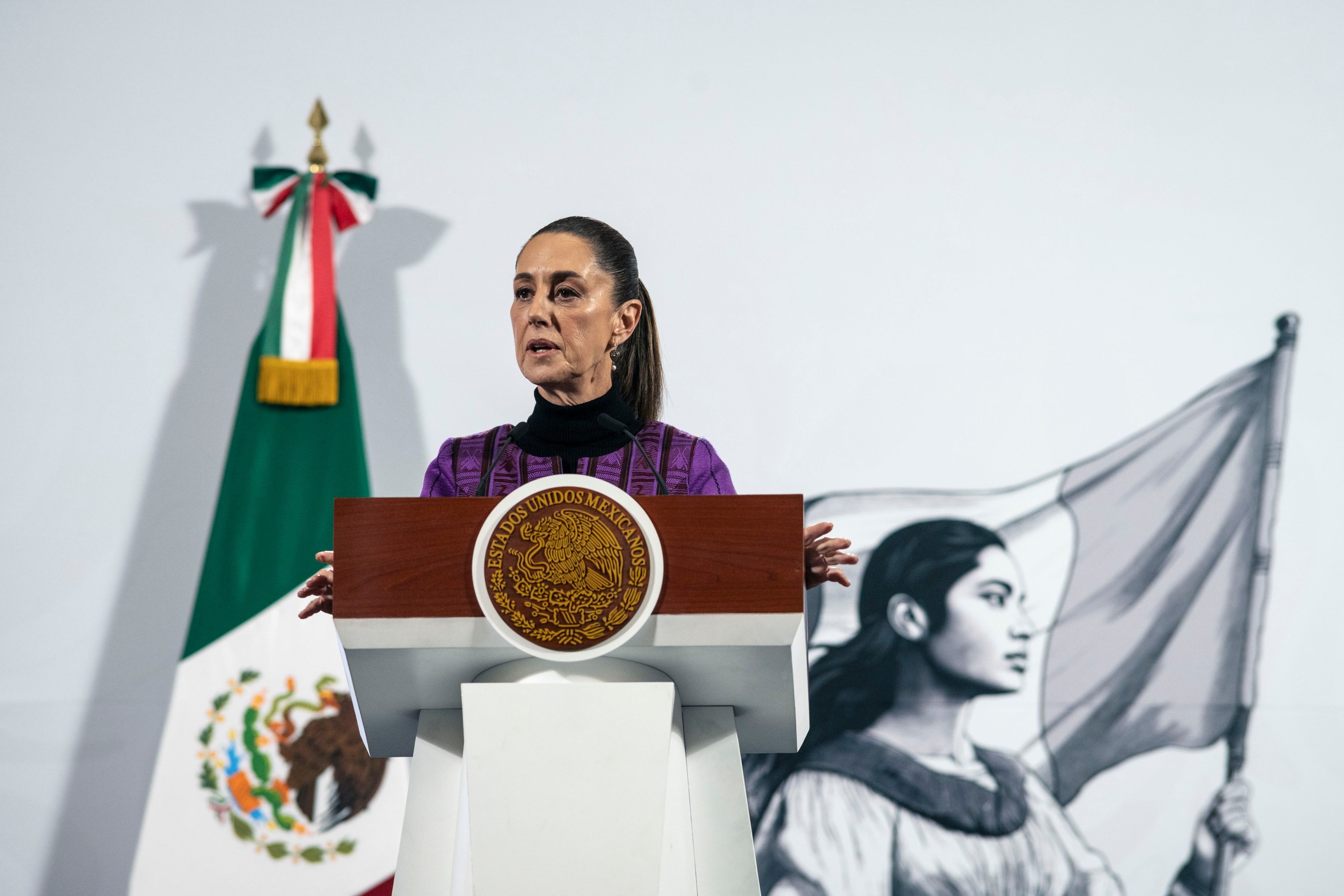 México rejeita decisão peruana contra a presidente Claudia Sheinbaum e concede asilo a Betsy Chávez. Legenda da imagem. Reprodução: Retorno do item 11