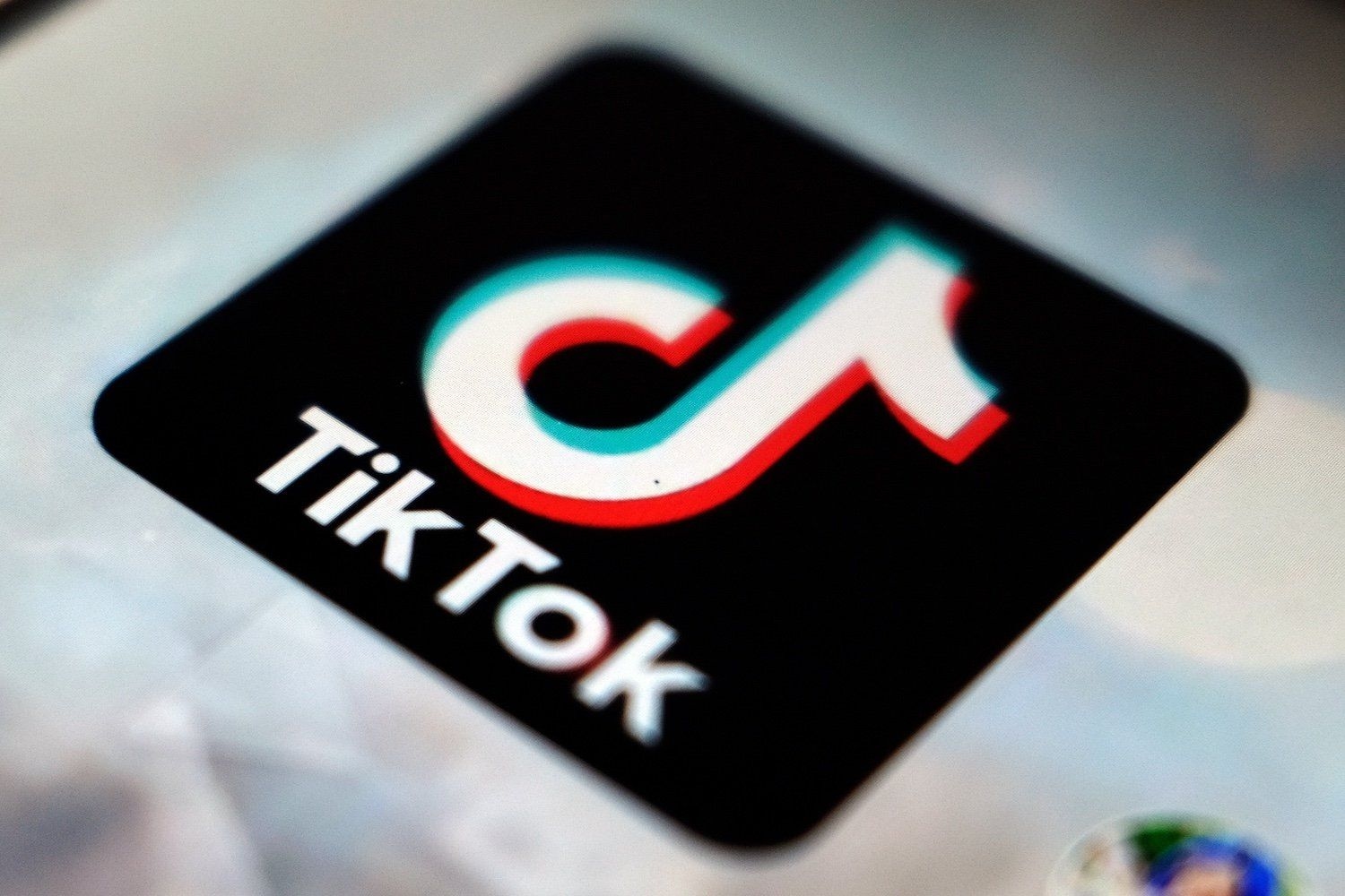TikTok está desenvolvendo um novo aplicativo para seus 170 milhões de usuários nos EUA. Reprodução: Gizmodo
