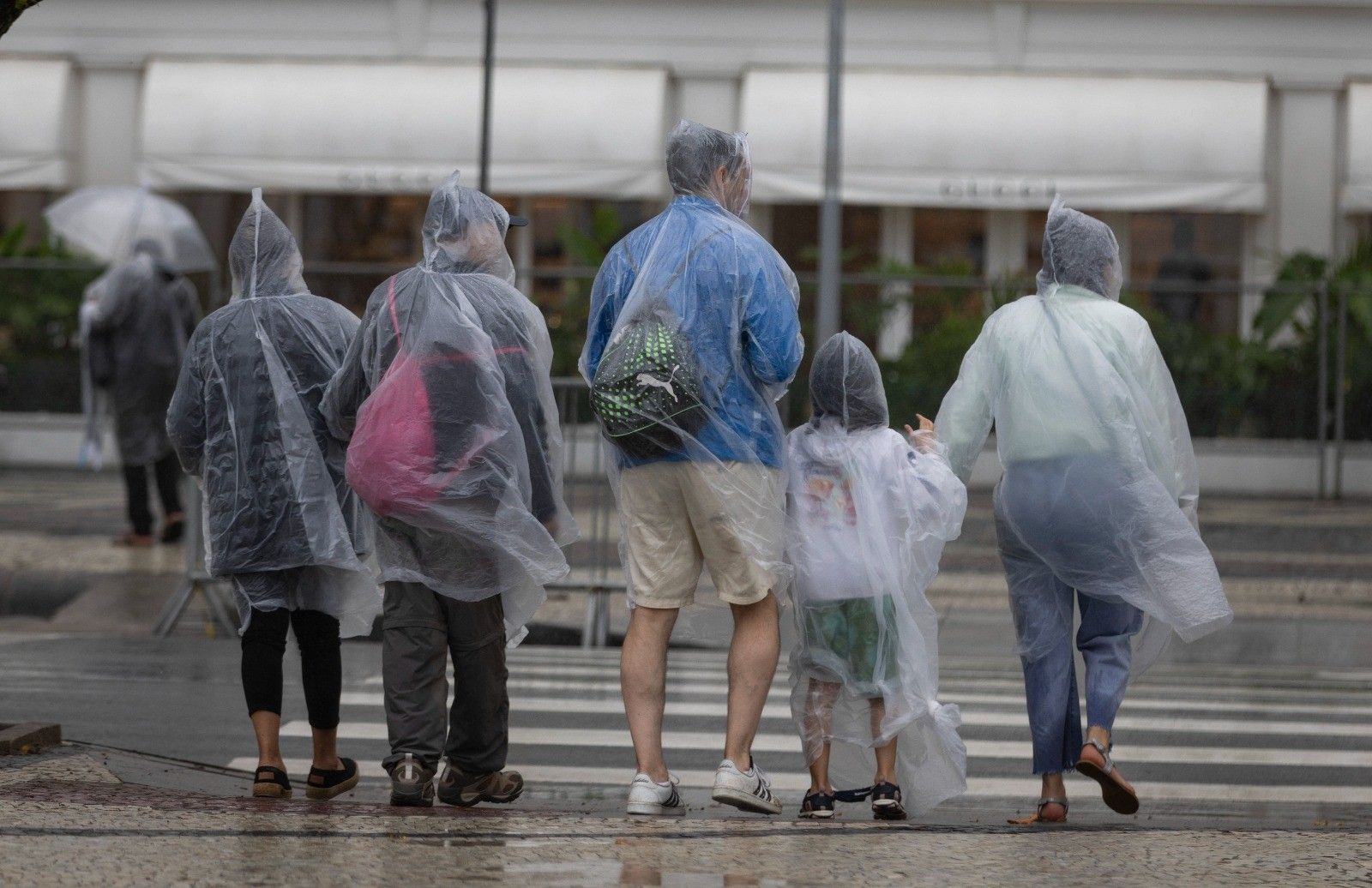 Nova frente fria traz chuvas e temperaturas amenas ao Sudeste e Sul do Brasil nesta quinta-feira (14). Legenda da imagem. Reprodução: Globo