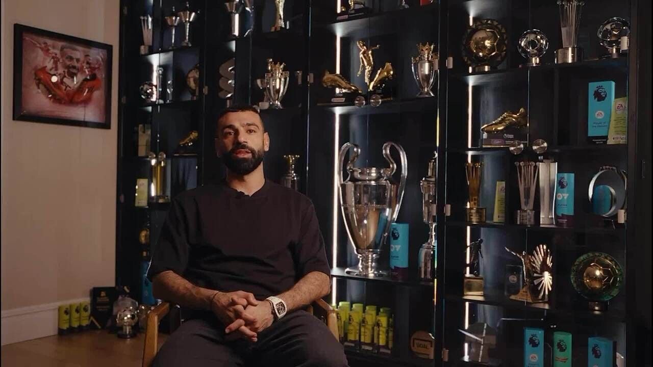 [Salah se emociona ao deixar o Liverpool]. Reprodução: Ge