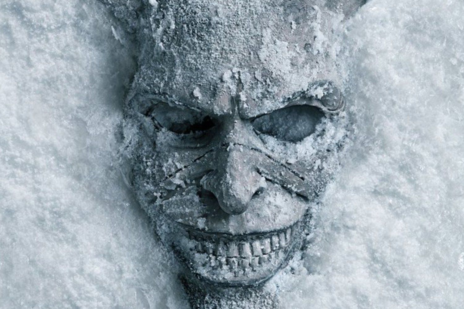 Ethan Hawke estrela 'Black Phone 2', aterrorizando jovens em sua nova sequência. Legenda da imagem. Reprodução: Gizmodo