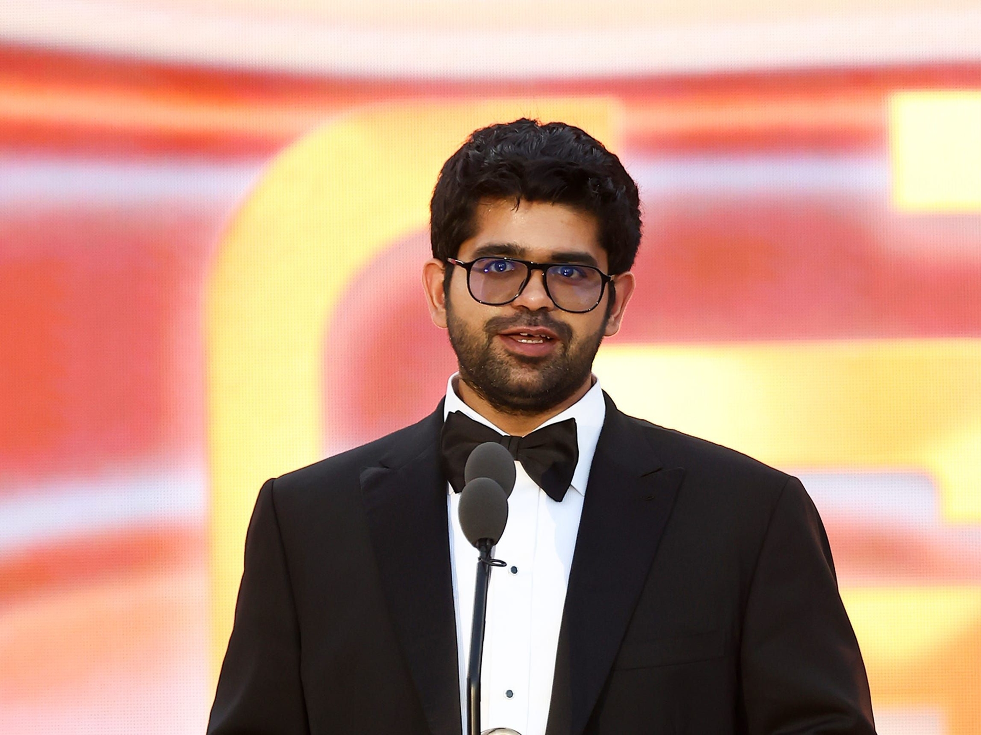 Aravind Srinivas, CEO da Perplexity, substitui pitch decks por memos com IA na captação de investimentos. Reprodução: Business Insider