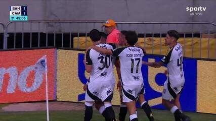 Hulk marca gol olímpico e entra para o Top 10 artilheiros do Atlético-MG. Reprodução: Globo