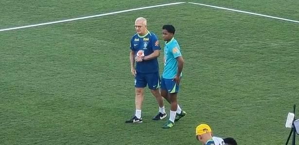 Endrick Destaca-se no Treino da Seleção Brasileira