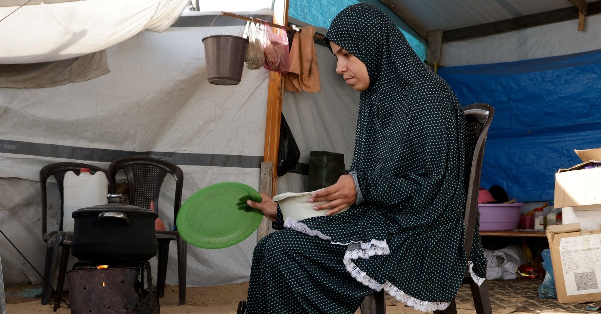 Cozinhas comunitárias em Gaza fecham por falta de suprimentos, atingindo sustento de centenas de milhares. Reprodução: Reuters