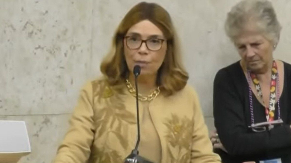 Parlamentar se recusa a conceder entrevista ao iG sobre polêmicas recentes. Reprodução: iG