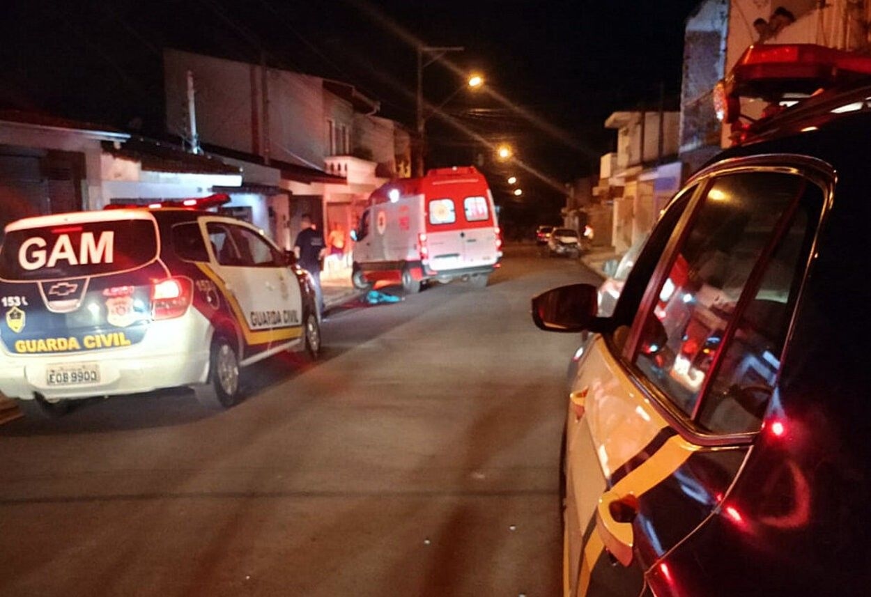 Homem é preso por tentar matar o irmão com caco de vidro durante briga em Rio Claro. Reprodução: Globo.