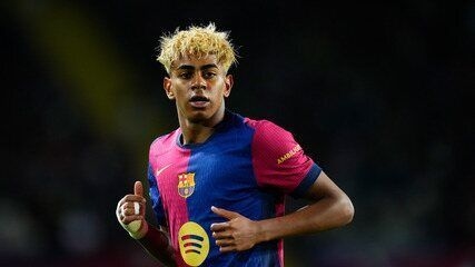 Lamine Yamal em destaque durante a preparação para a Liga das Nações com a seleção espanhola. Reprodução: Globo