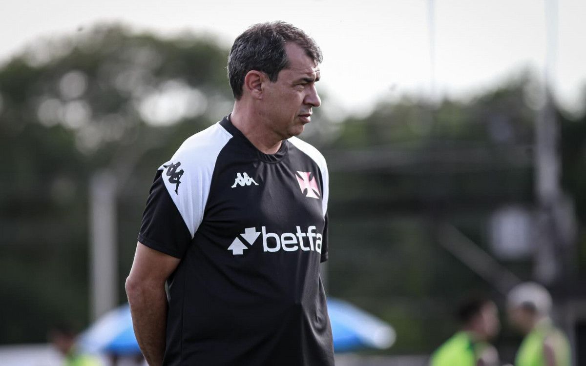 Treinador do Vasco enfrenta semana crucial para o futuro da equipe. Reprodução: O Dia