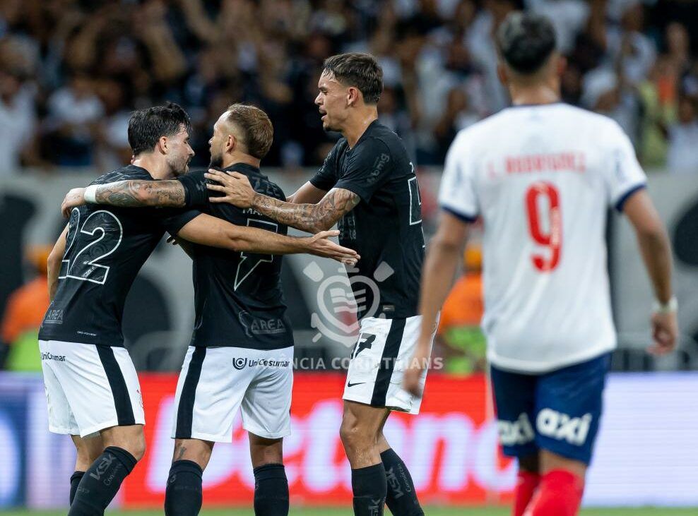Corinthians Empata em Final Dramático na Estreia do Brasileirão