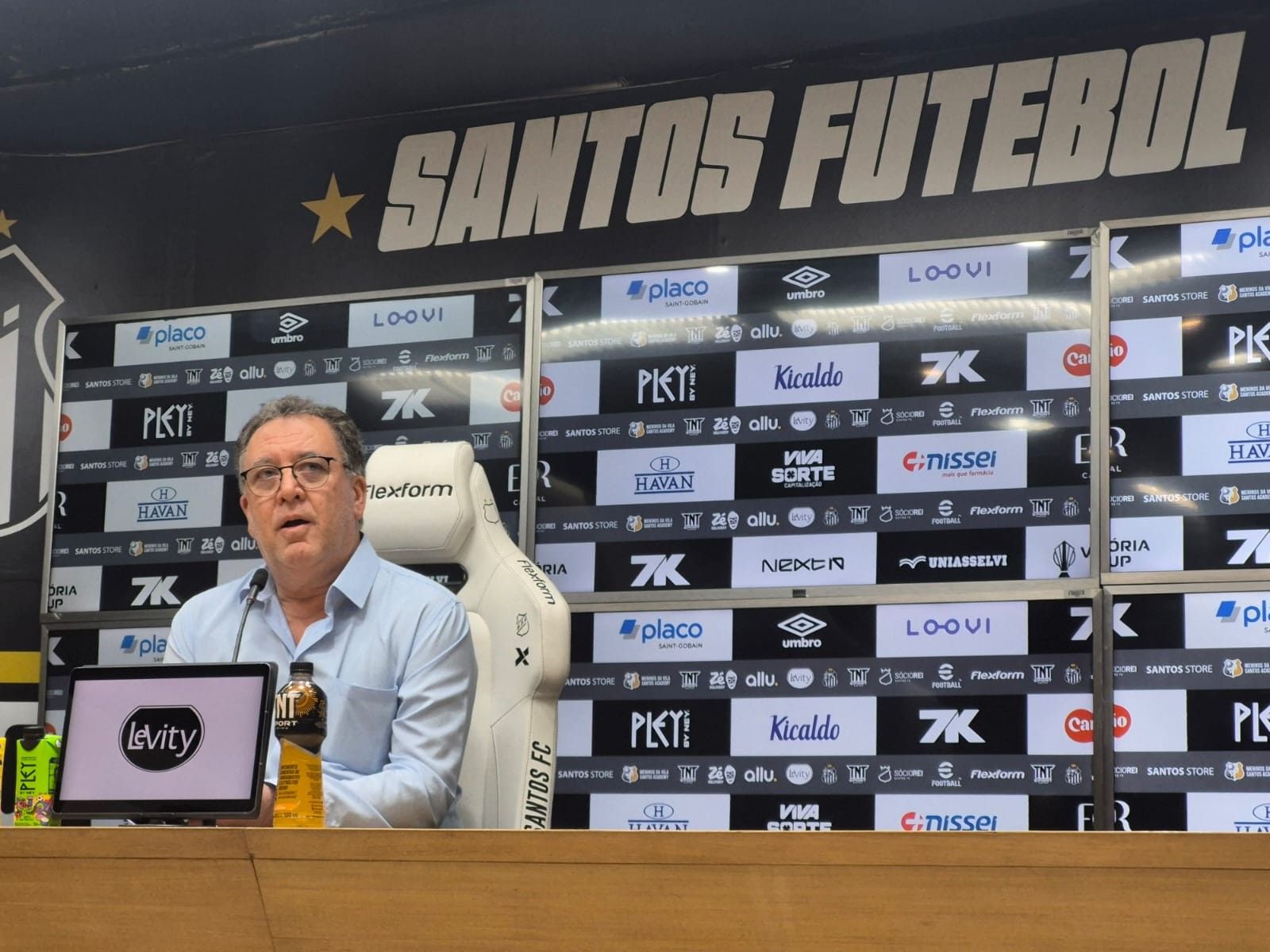 Santos FC encara dívida de 1 bilhão e receitas de 678 milhões.. Reprodução: Ge