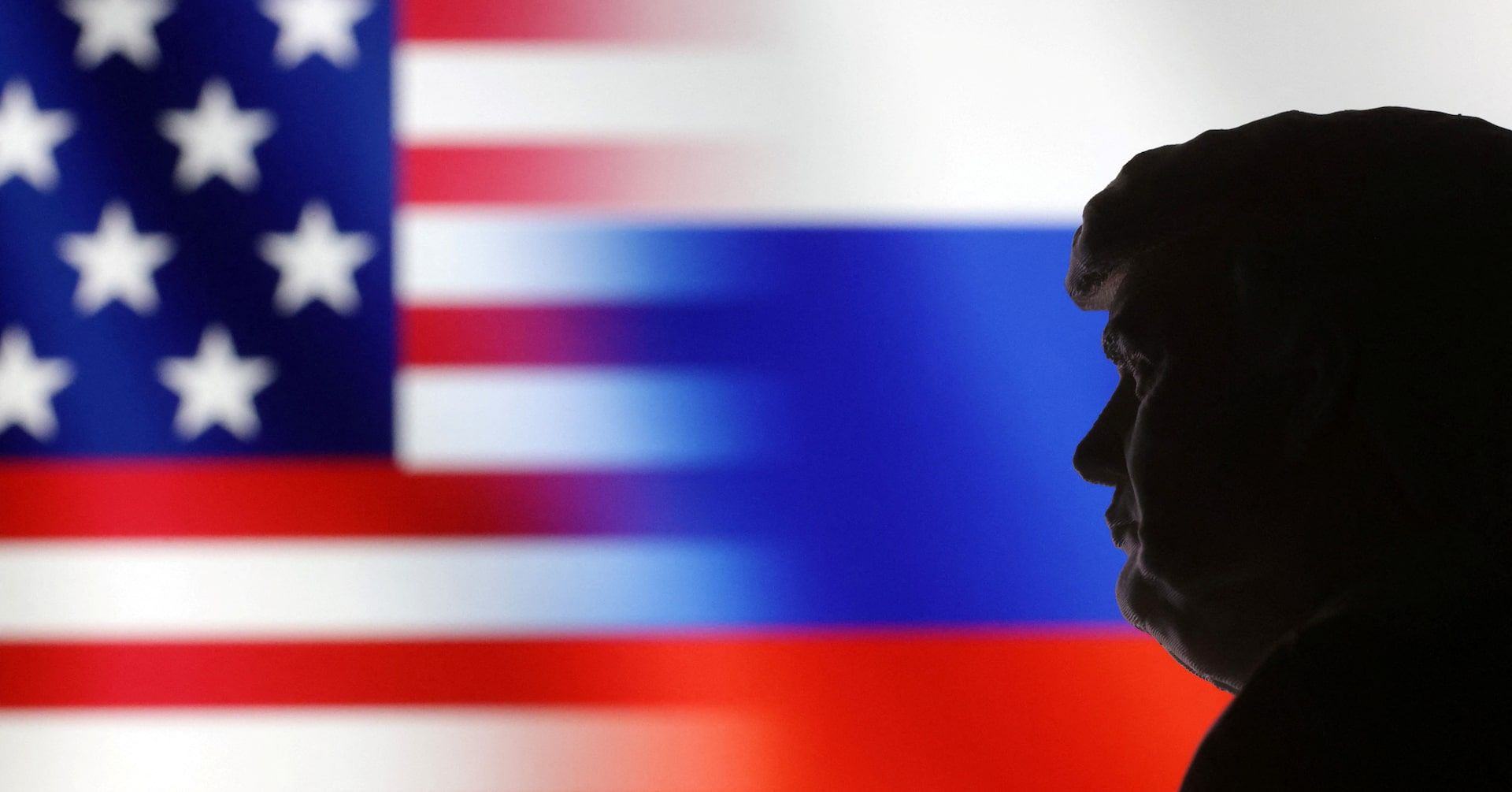 EUA Suspendem Esforços Contra Ameaças Russas