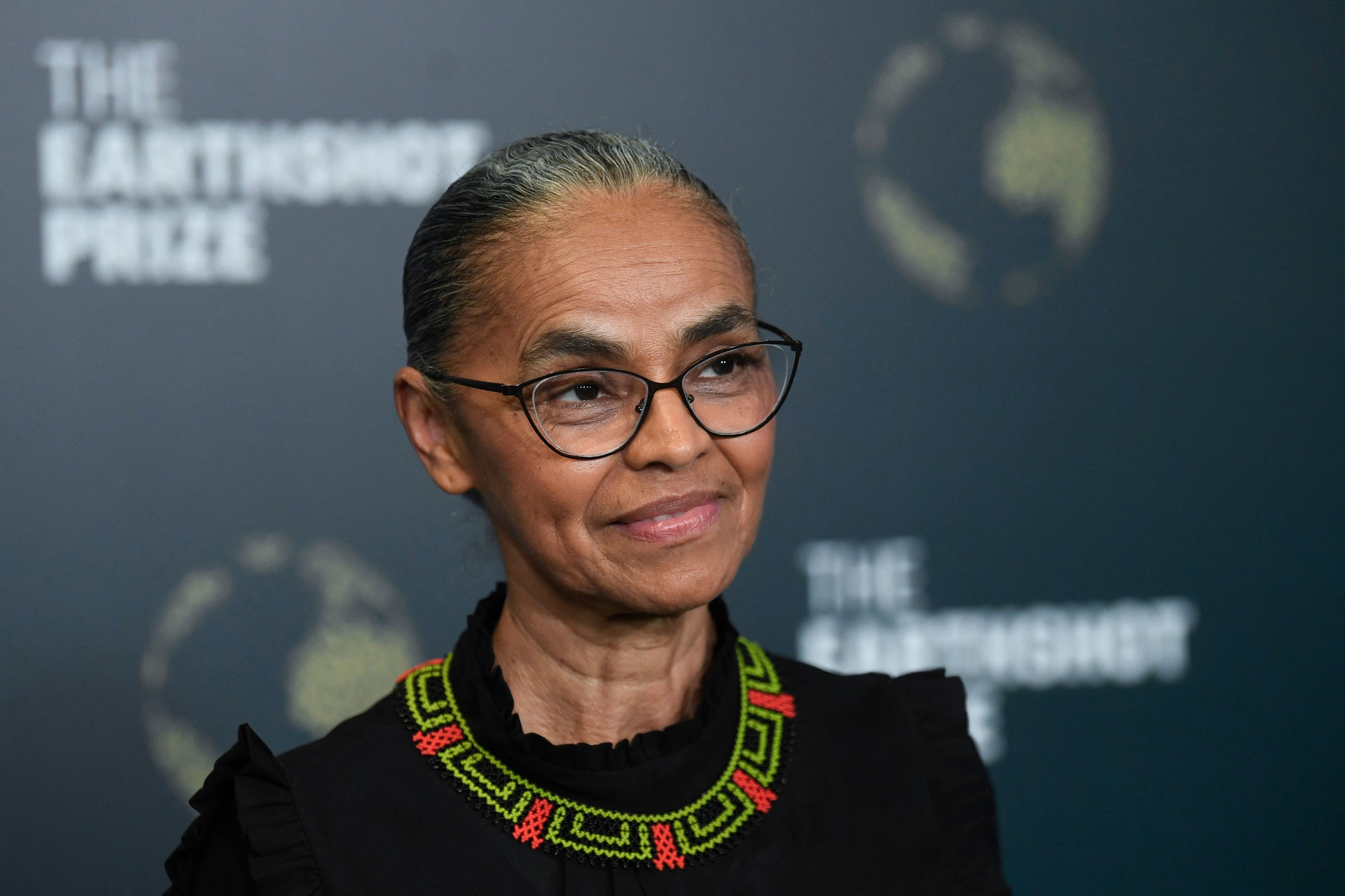 Marina Silva chega ao Ministério do Meio Ambiente, marcando momento de transição. Reprodução: Oglobo