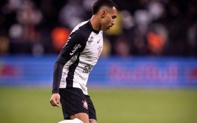 Matheuzinho marca um belo gol de falta, mas o Corinthians perde para o Juventude. Reprodução: iG Esporte