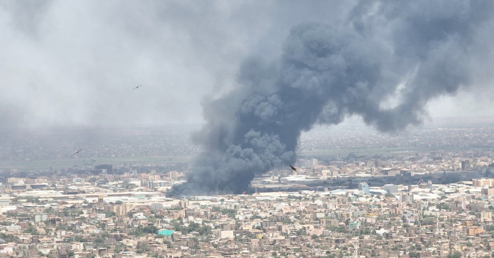 Conflito no Sudão: A Luta que Cria Crise Humanitária