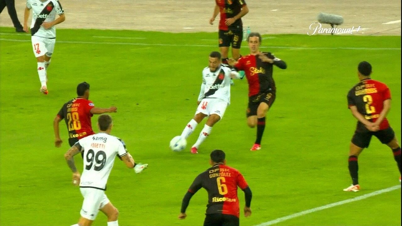 Time começa bem, mas peca na defesa em estreia e perde vitória. Reprodução: Globo