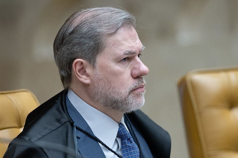 Toffoli adia julgamento da revisão da vida toda