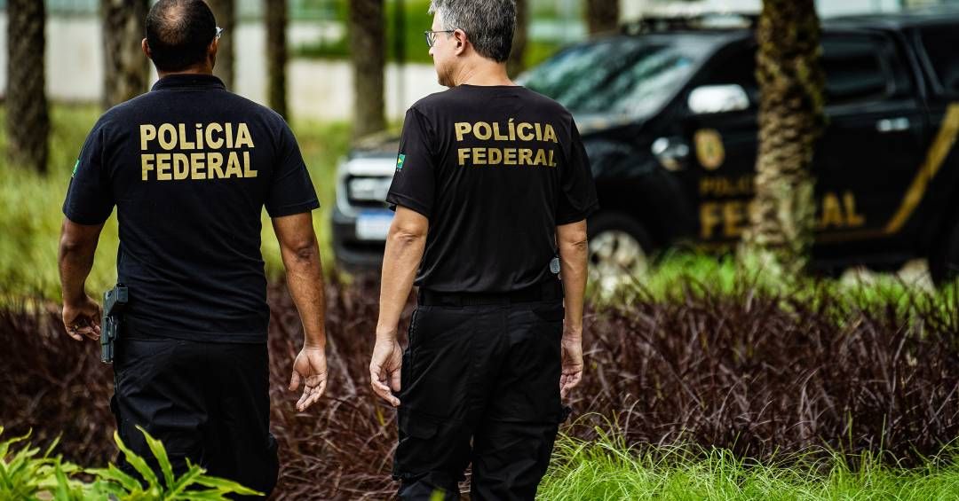 Polícia Federal deflagra operação contra rede de contrabando de migrantes no Distrito Federal. Reprodução: VEJA