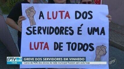 Greve dos servidores em Vinhedo afeta 90% dos alunos em 29 escolas.; Reprodução: Globo