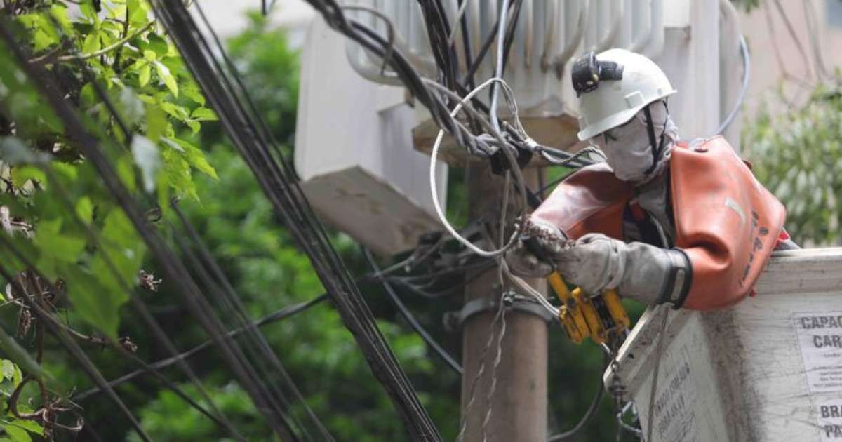 Prefeitos de SP se mobilizam contra renovação da Enel