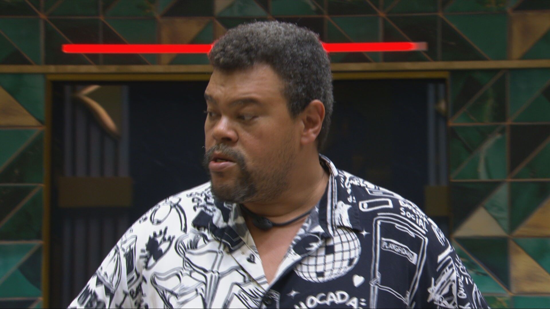 Babu Santana reflete sobre os brothers do BBB e a convivência de três meses.. Reprodução: Gshow