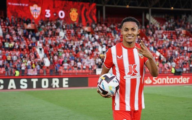 Pivô da treta entre Flamengo e clube espanhol é destaque.. Reprodução: Esporte