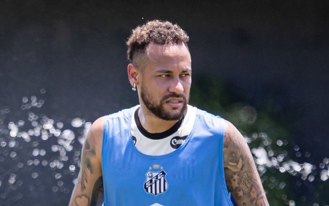 Neymar em foco no Santos x Coritiba; confira escalações e onde assistir. Reprodução: Esporte