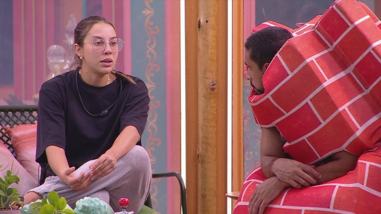 Renata analisa liderança de Vitória Strada no BBB 25