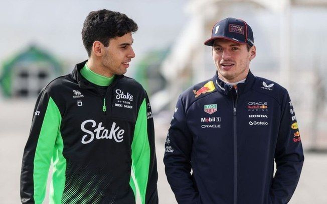 Bortoleto elogia Verstappen e o compara a Senna como um dos maiores pilotos da história. Reprodução: X