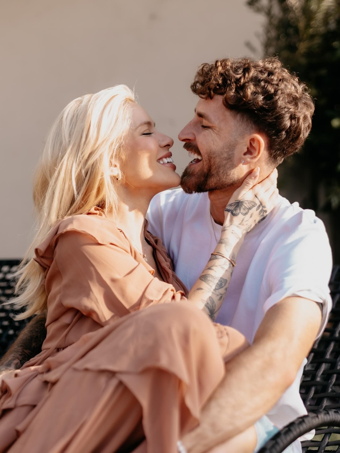 Léo Pereira e Karoline Lima aparecem juntos após reatar namoro.. Reprodução: Gshow