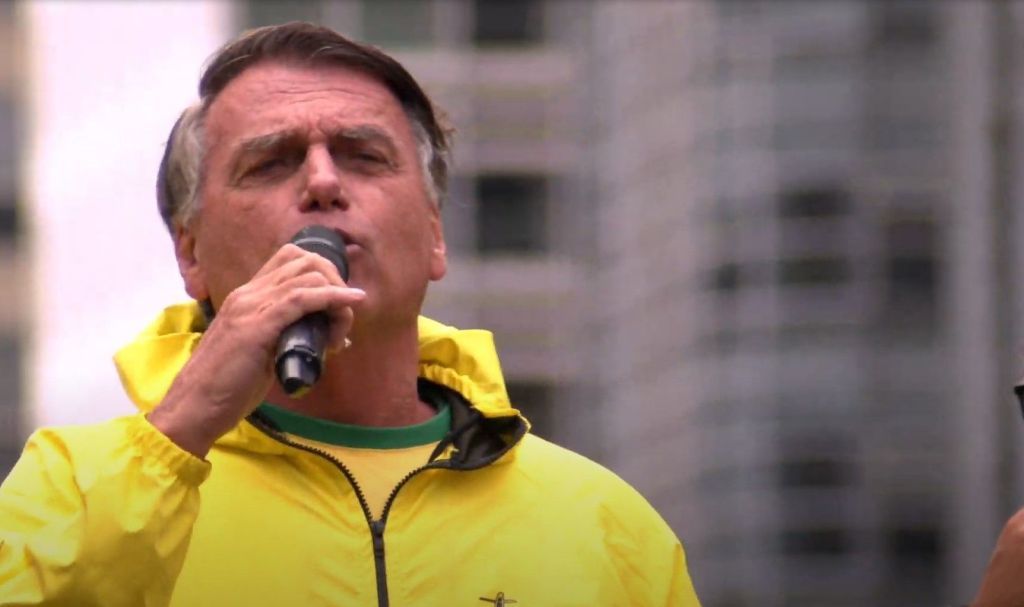 Ex-presidente menciona condenados por atos em Brasília durante evento sobre anistia. Reprodução: CNN Brasil