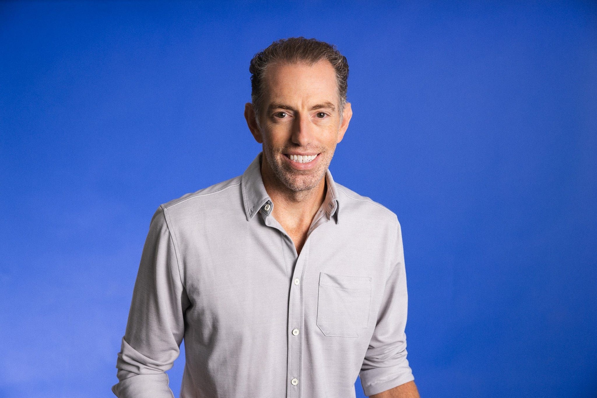 Morgan Brown, VP da Dropbox, compartilha dicas para gerentes de produto na era da IA. Reprodução: Business Insider