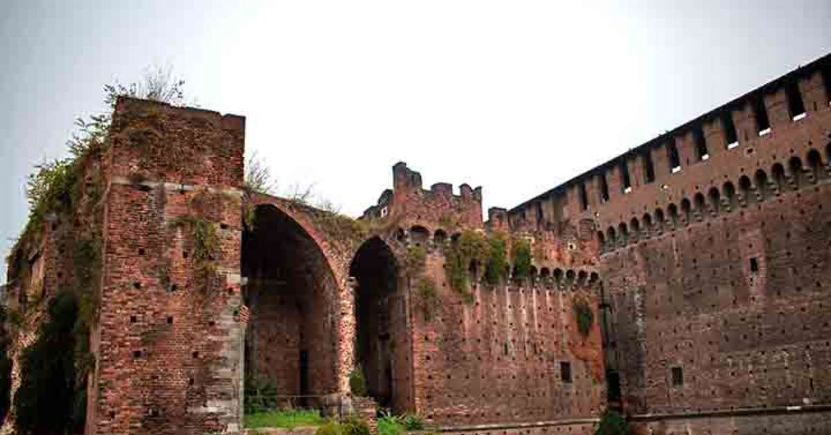 Descoberta de túneis secretos sob Castelo Sforza em Milão
