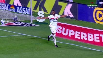 Hernán Crespo celebra vitória do São Paulo sobre o Vitória no Morumbi. Reprodução: Globo.