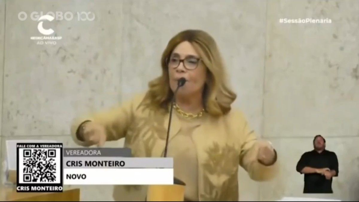 Parlamentar discursa em defesa do reajuste salarial para servidores públicos da prefeitura. Reprodução: Globo