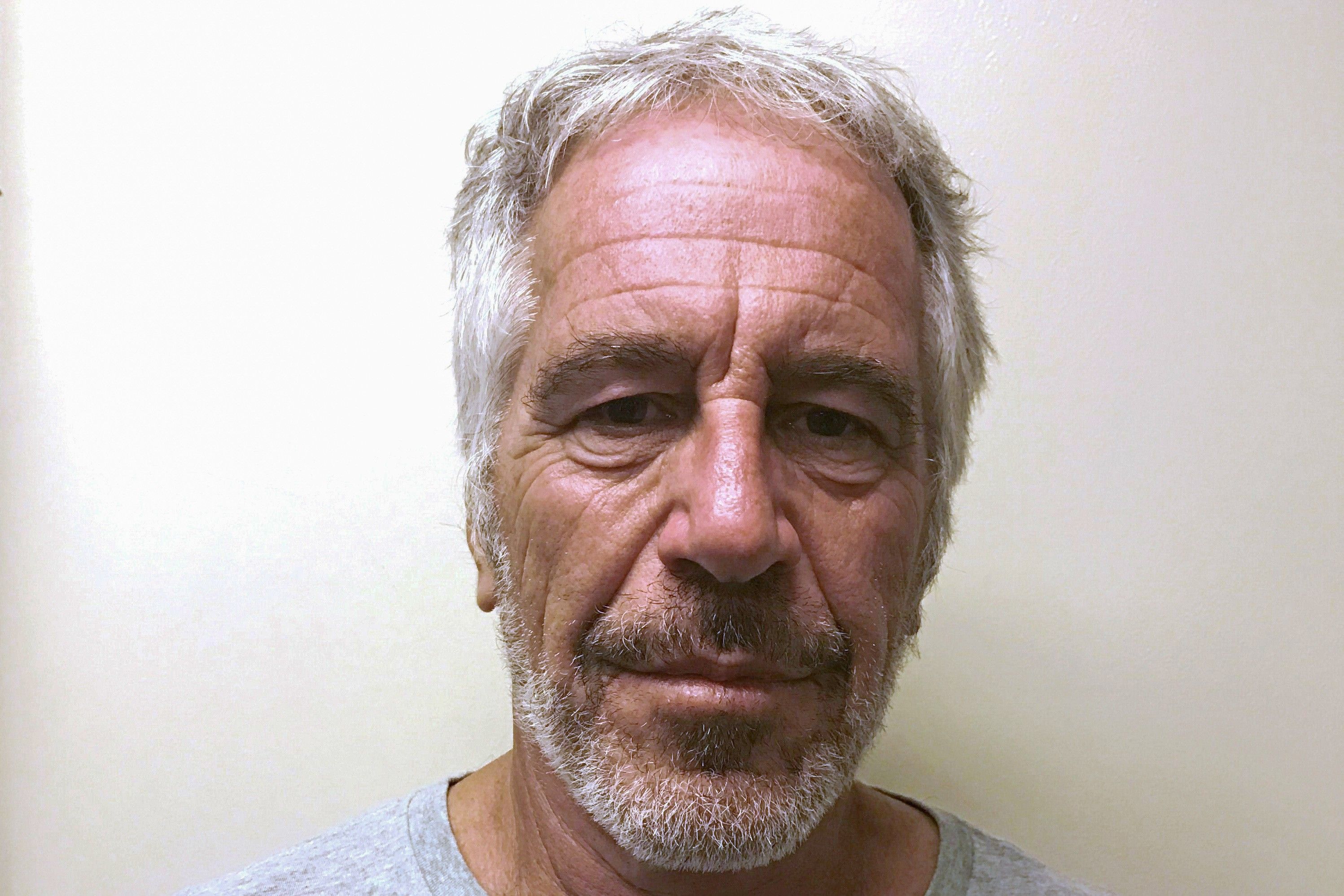 Jeffrey Epstein aparece em matéria sobre como ficou tão rico. Reprodução: G1