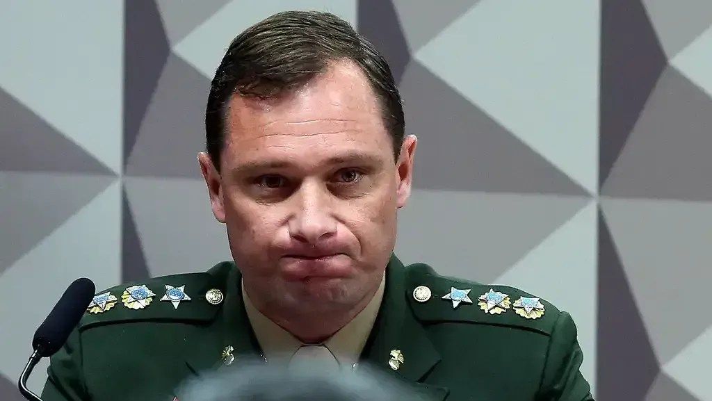 Aliados de Bolsonaro não veem crime na delação de Cid